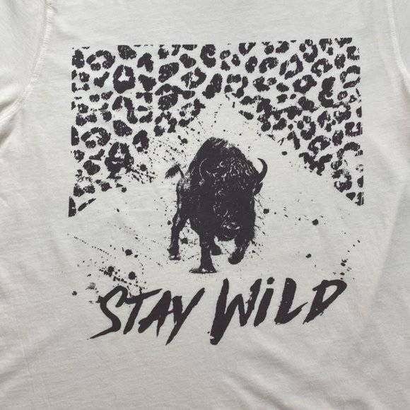 RELISTED Stay Wild Leopard Print Buffalo Country Tee Shirt - Picture 3 of 4